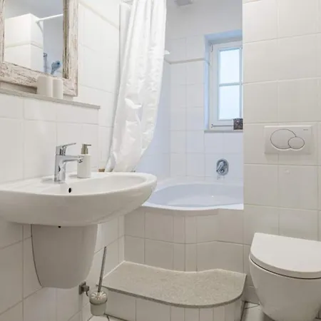 Apartment Koje #101 *